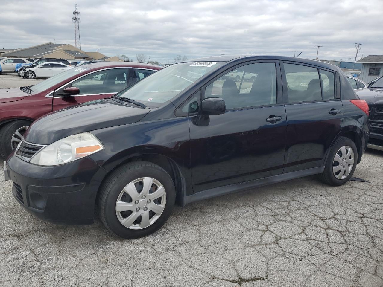 NISSAN VERSA S