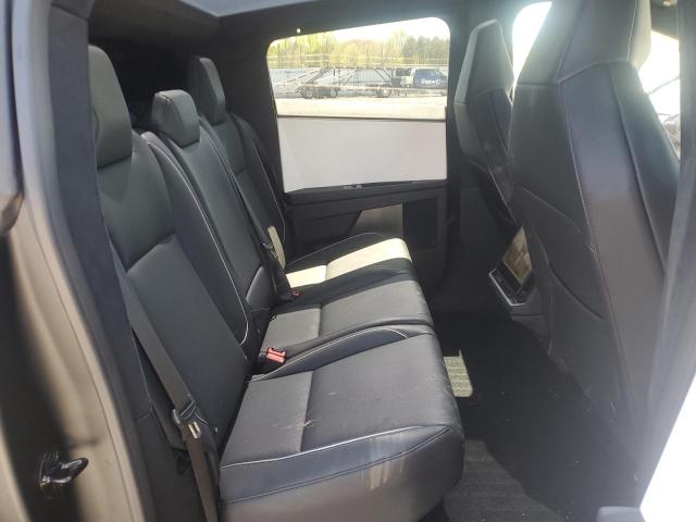 2024 TESLA CYBERTRUCK 7G2CEHED8RA012141