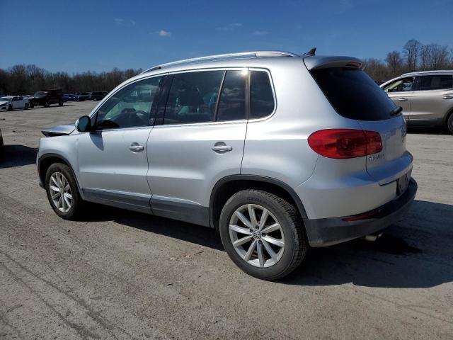 2017 VOLKSWAGEN TIGUAN WOL - WVGSV7AX2HK031356