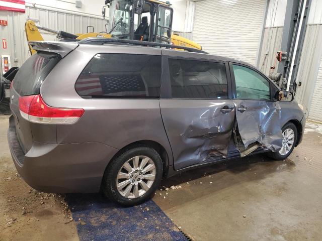 Vin: 5tddk3dc8cs046677, lot: 52381025, toyota all models xle 20123