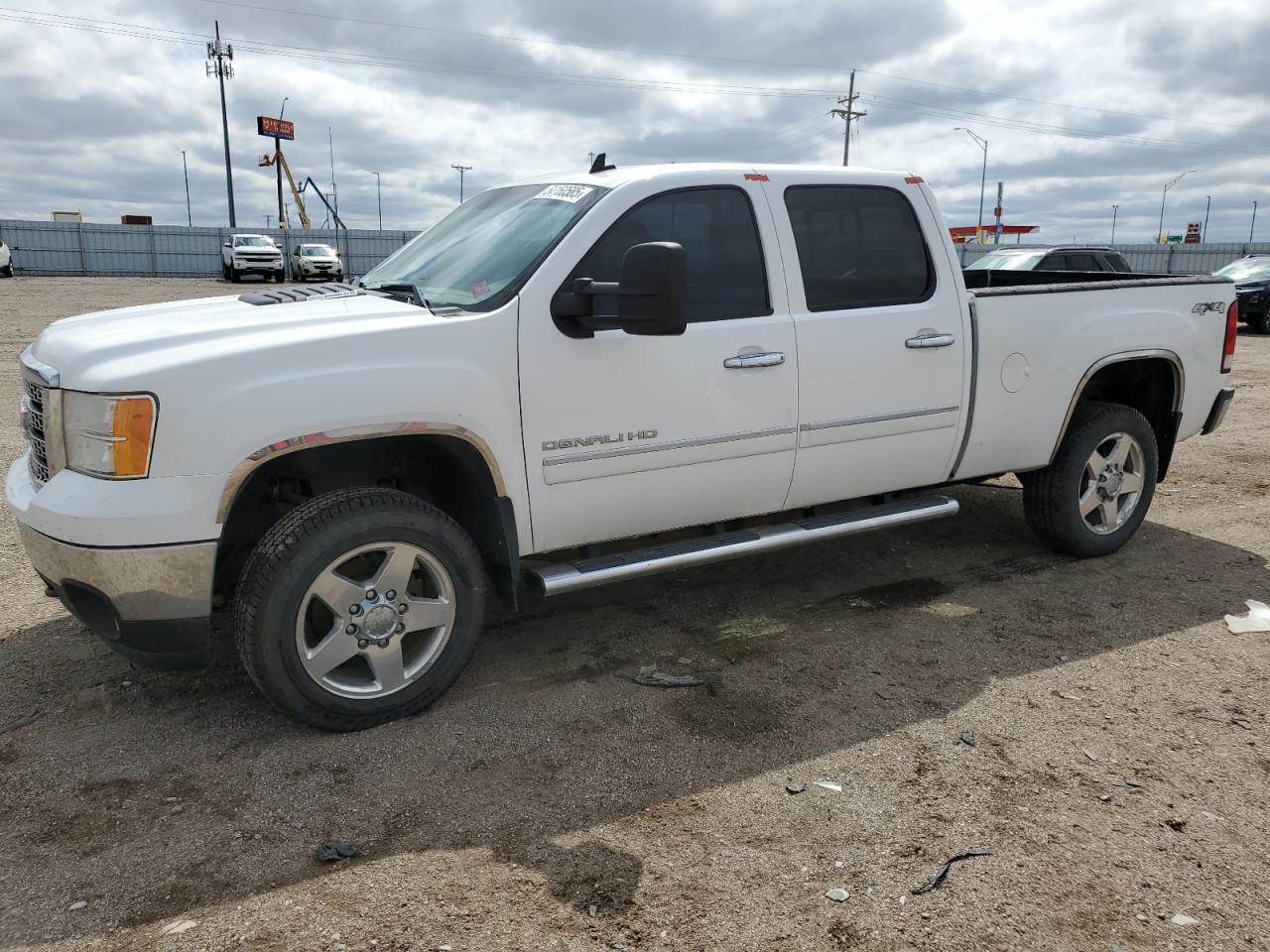 GMC SIERRA K2500 DENALI