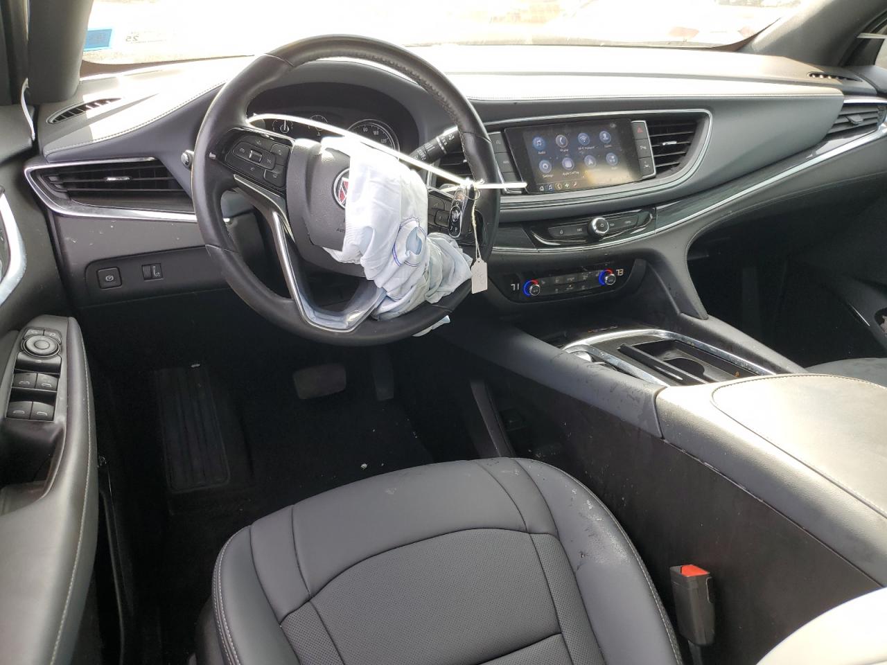 BUICK ENCLAVE ESSENCE