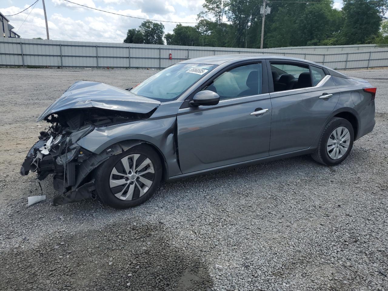 NISSAN ALTIMA S