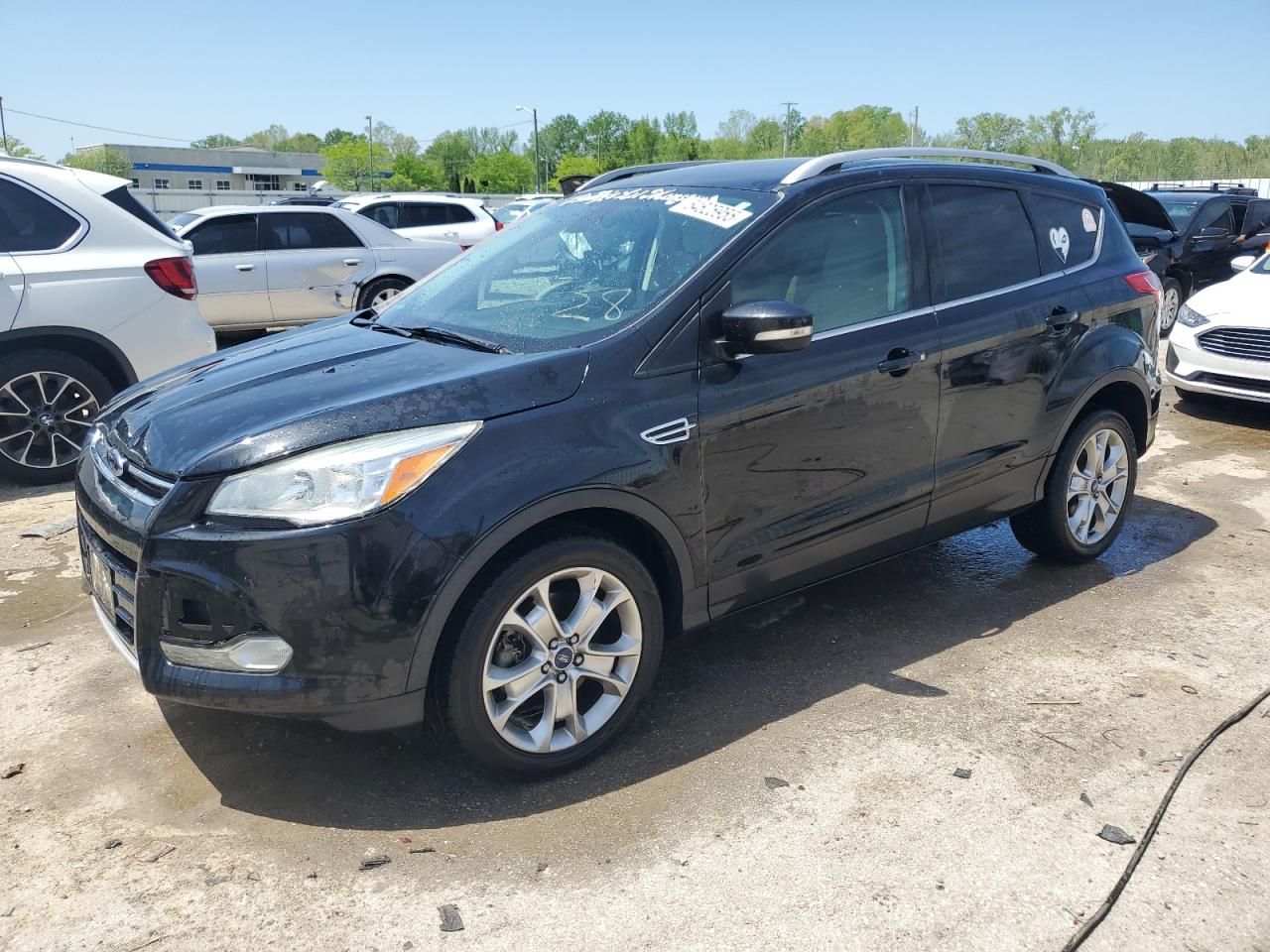 FORD ESCAPE TITANIUM