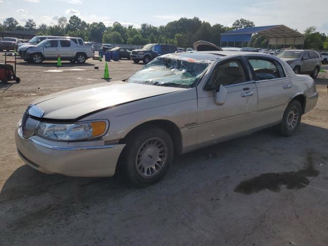 LINCOLN TOWN CAR C
