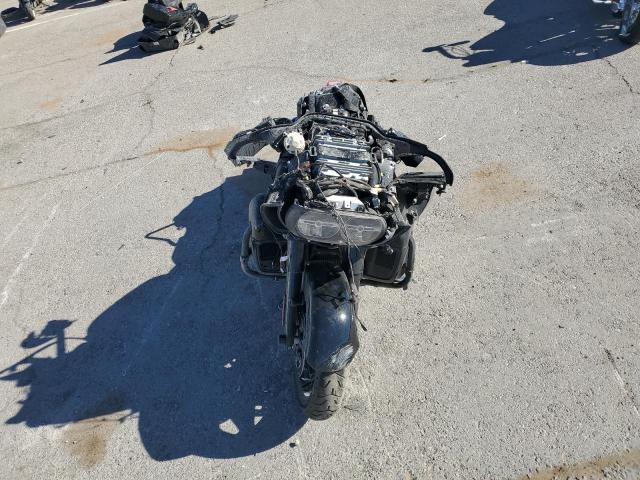2022 HARLEY-DAVIDSON FLTRK 1HD1KZF29NB660267