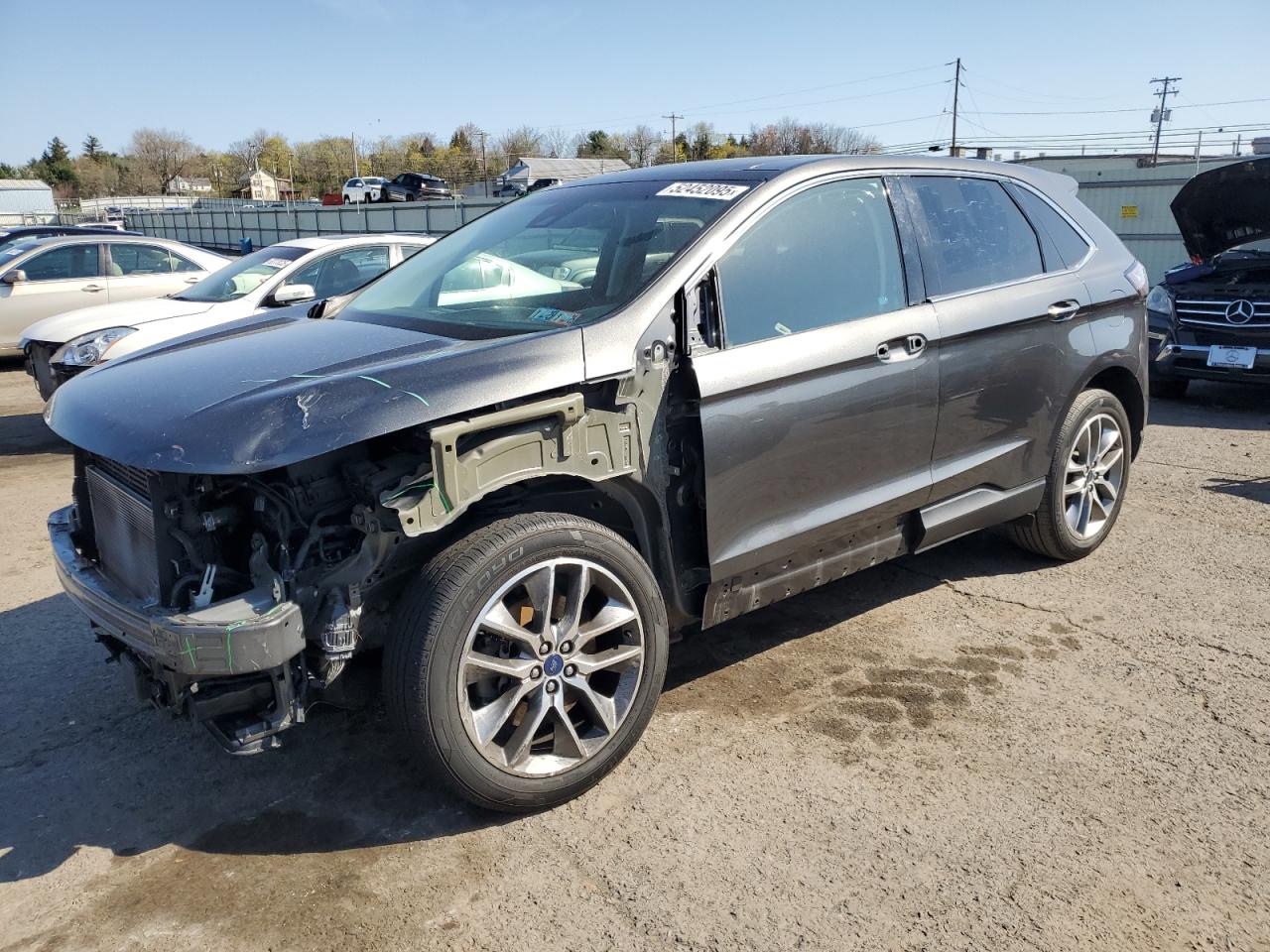 FORD EDGE TITANIUM