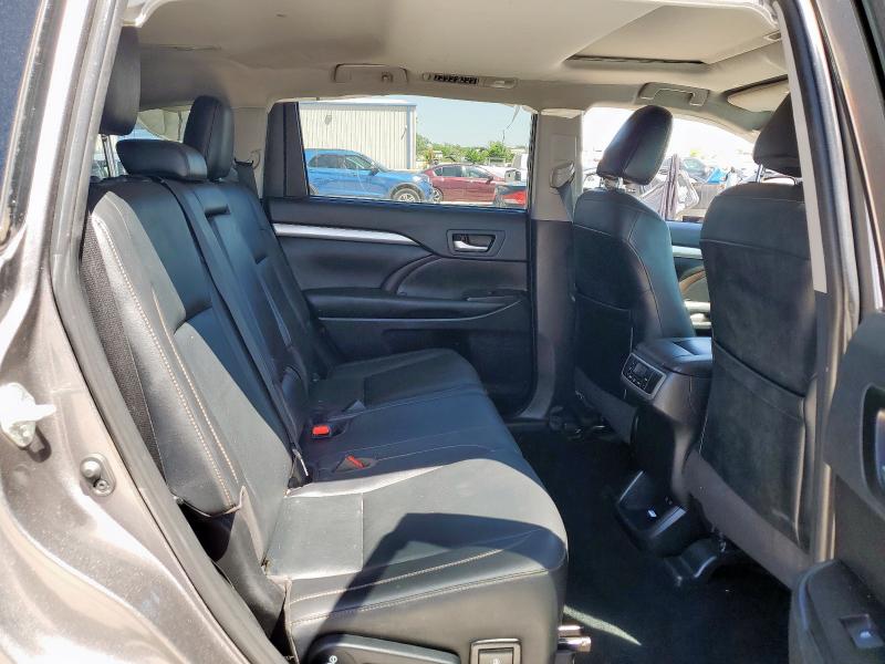 2019 TOYOTA HIGHLANDER - 5TDKZRFH1KS564580