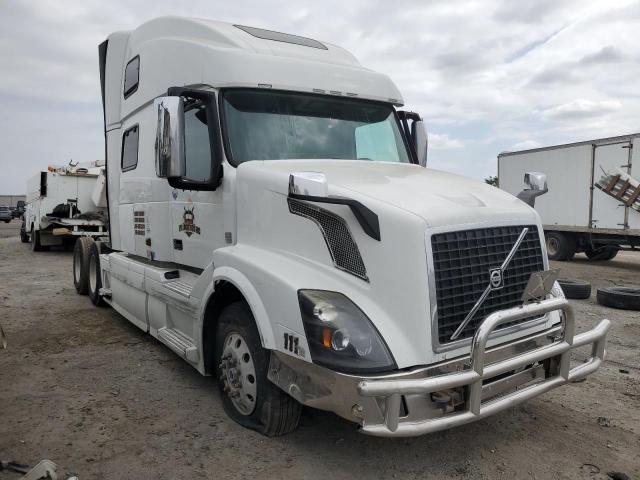 VOLVO VNL 2016 white tractor diesel 4V4NC9EJ2GN948923 photo #1
