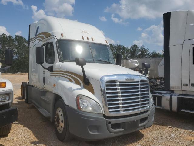 FREIGHTLINER CASCADIA 1 2018 white  diesel 3AKJGLDR1JSJK5452 photo #1