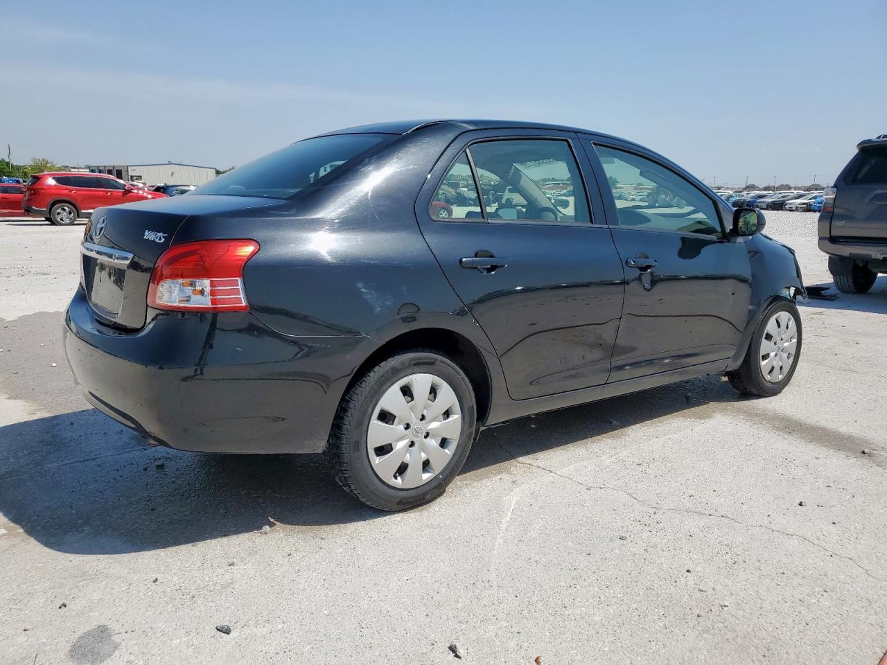 Toyota Yaris 2012