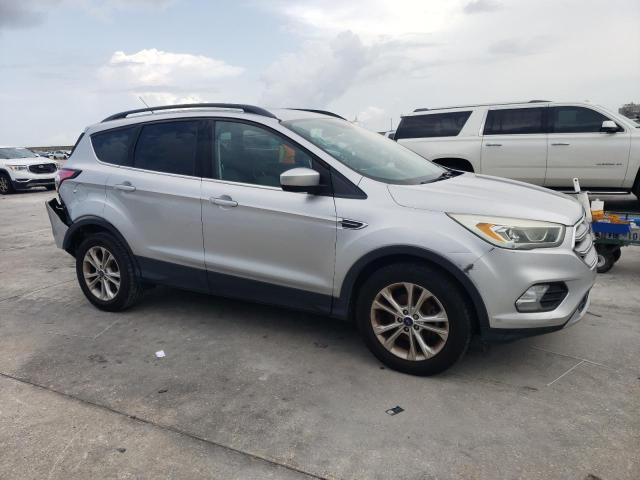 Vin: 1fmcu0gdxhud38435, lot: 52079305, ford escape se 20174