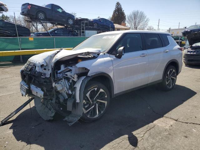 MITSUBISHI OUTLANDER SE