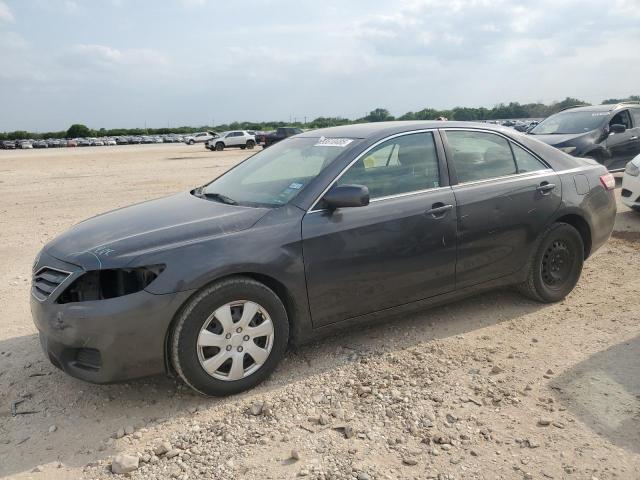 TOYOTA CAMRY BASE