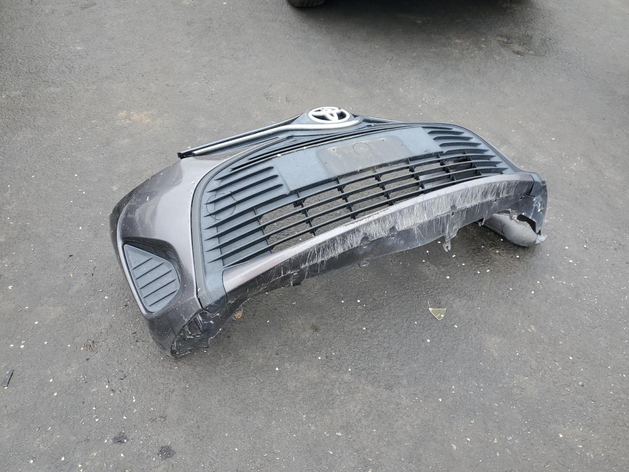 Toyota Yaris 2015