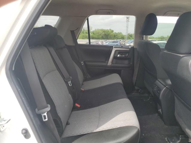 2020 TOYOTA 4RUNNER SR - JTEBU5JR1L5743499