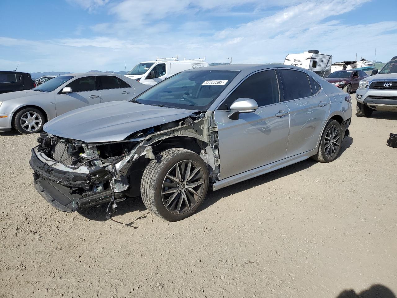 TOYOTA CAMRY SE