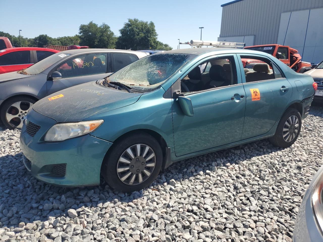 TOYOTA COROLLA BASE