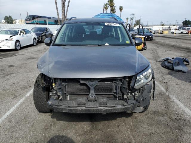 2015 VOLKSWAGEN TIGUAN S - WVGBV7AX2FW580951