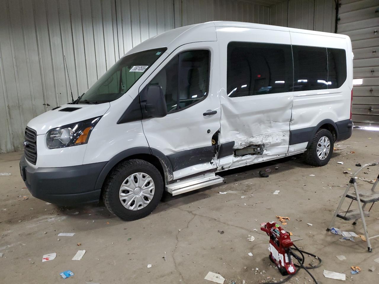 FORD TRANSIT T-350
