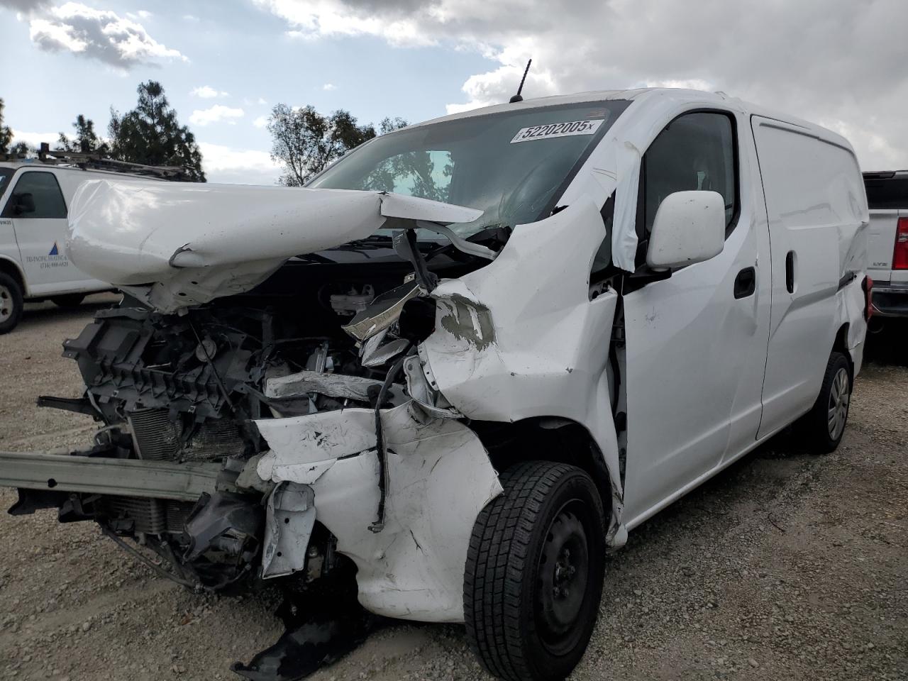 NISSAN NV200 2.5S