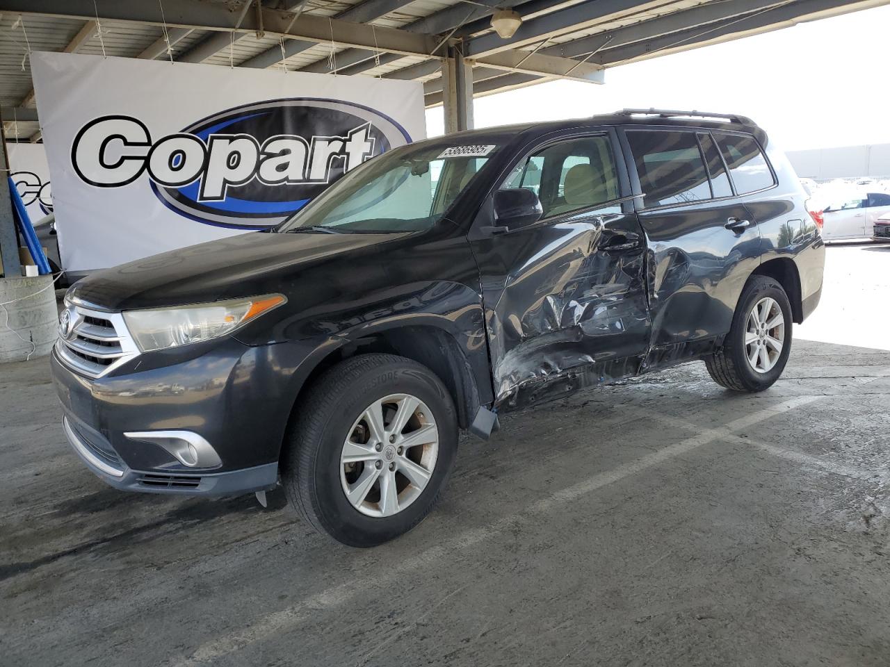 TOYOTA HIGHLANDER BASE