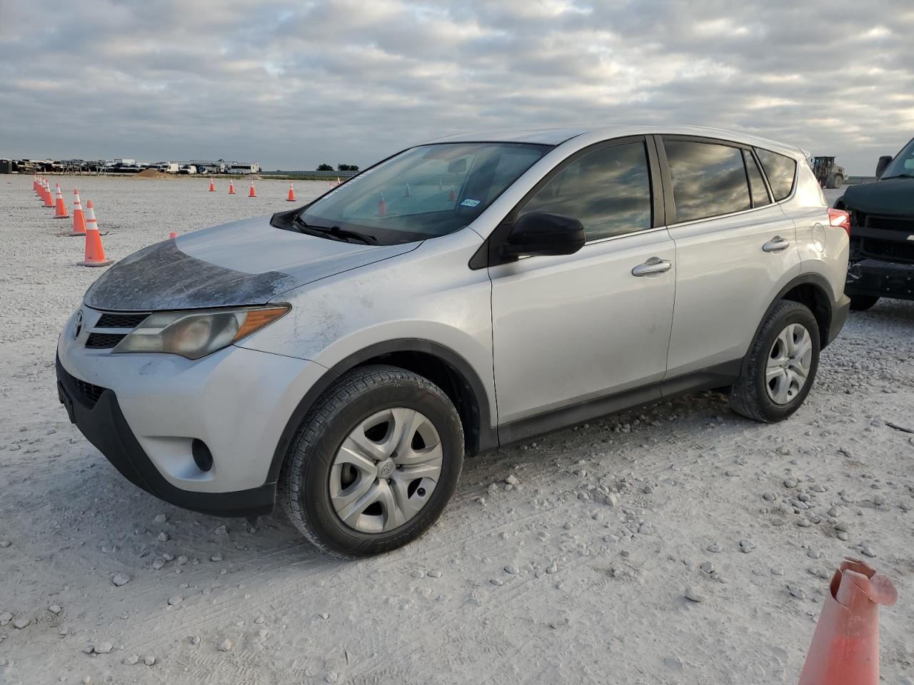 TOYOTA RAV4 LE