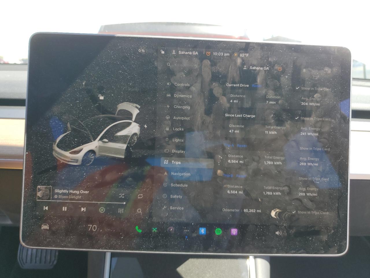 Thumbnail 8 (blur)