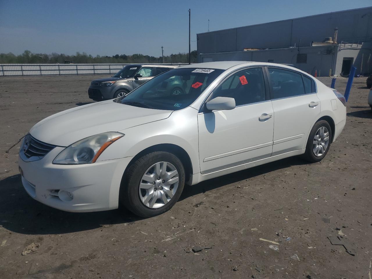 NISSAN ALTIMA BASE