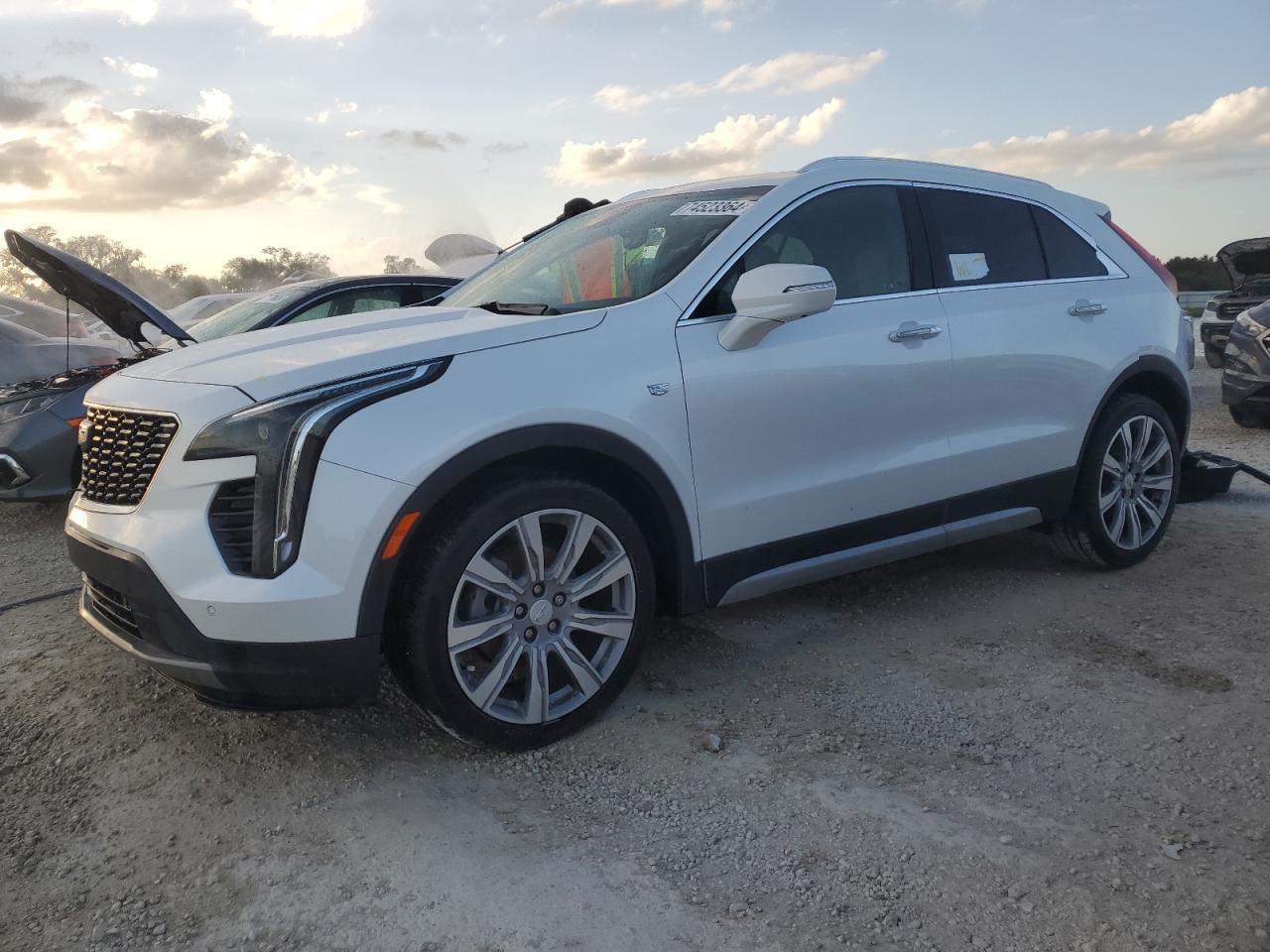 CADILLAC XT4 PREMIUM LUXURY
