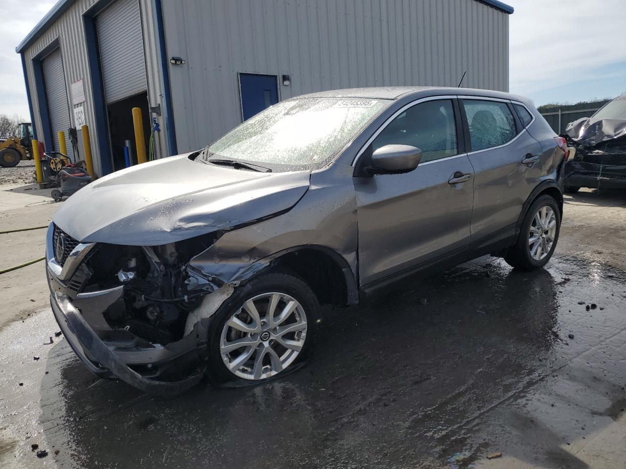 NISSAN ROGUE SPORT S