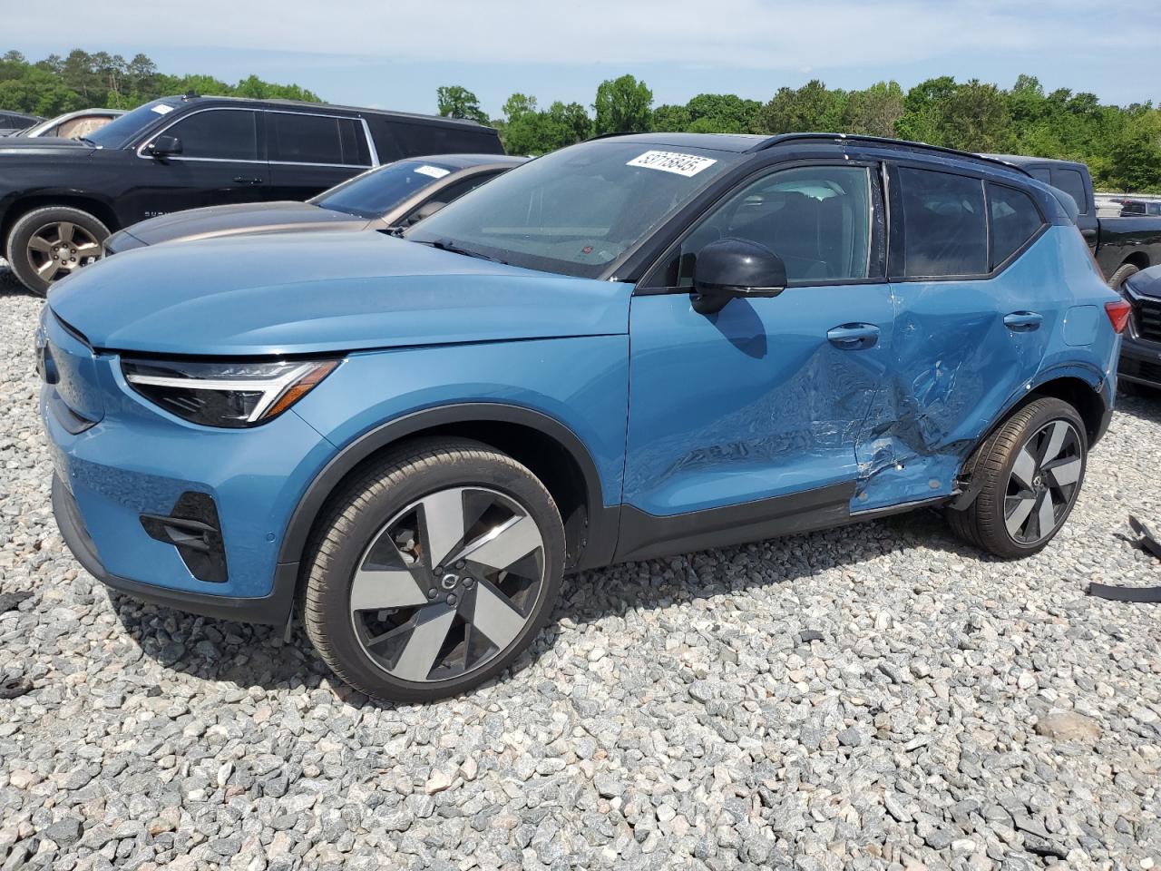 VOLVO XC40 RECHARGE PLUS