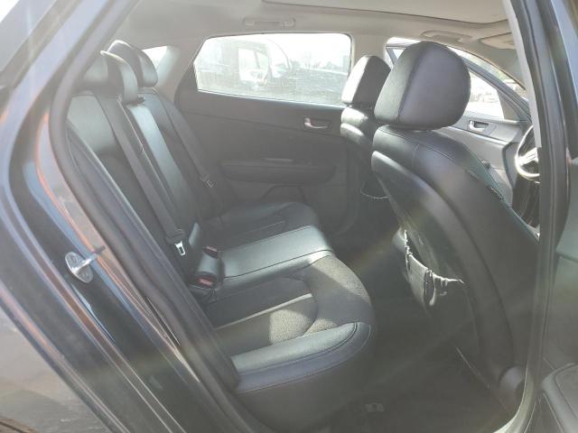 2018 KIA OPTIMA LX - 5XXGT4L33JG245426