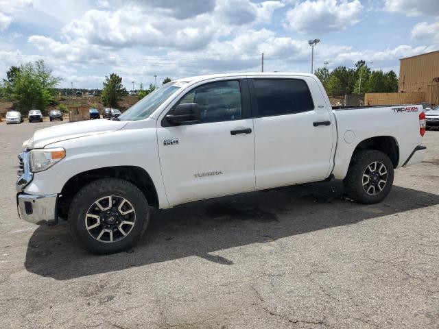 TOYOTA TUNDRA CREWMAX SR5