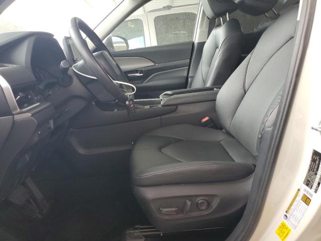 2024 TOYOTA GRAND HIGH - 5TDACAB54RS026346