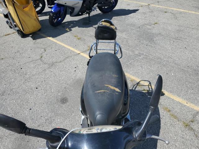 2001 VESPA M198F ZAPM198F815004585