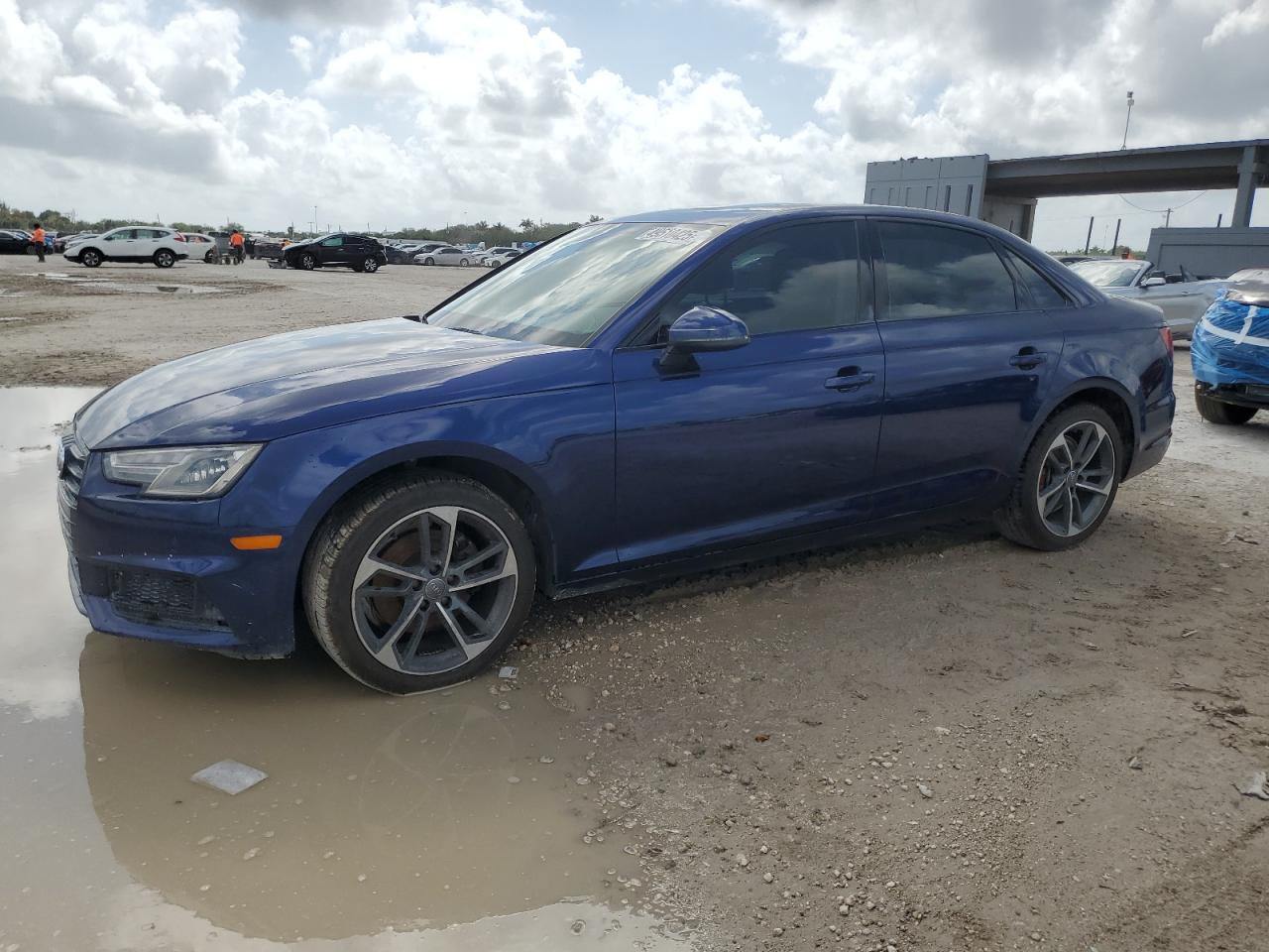 AUDI A4 PREMIUM