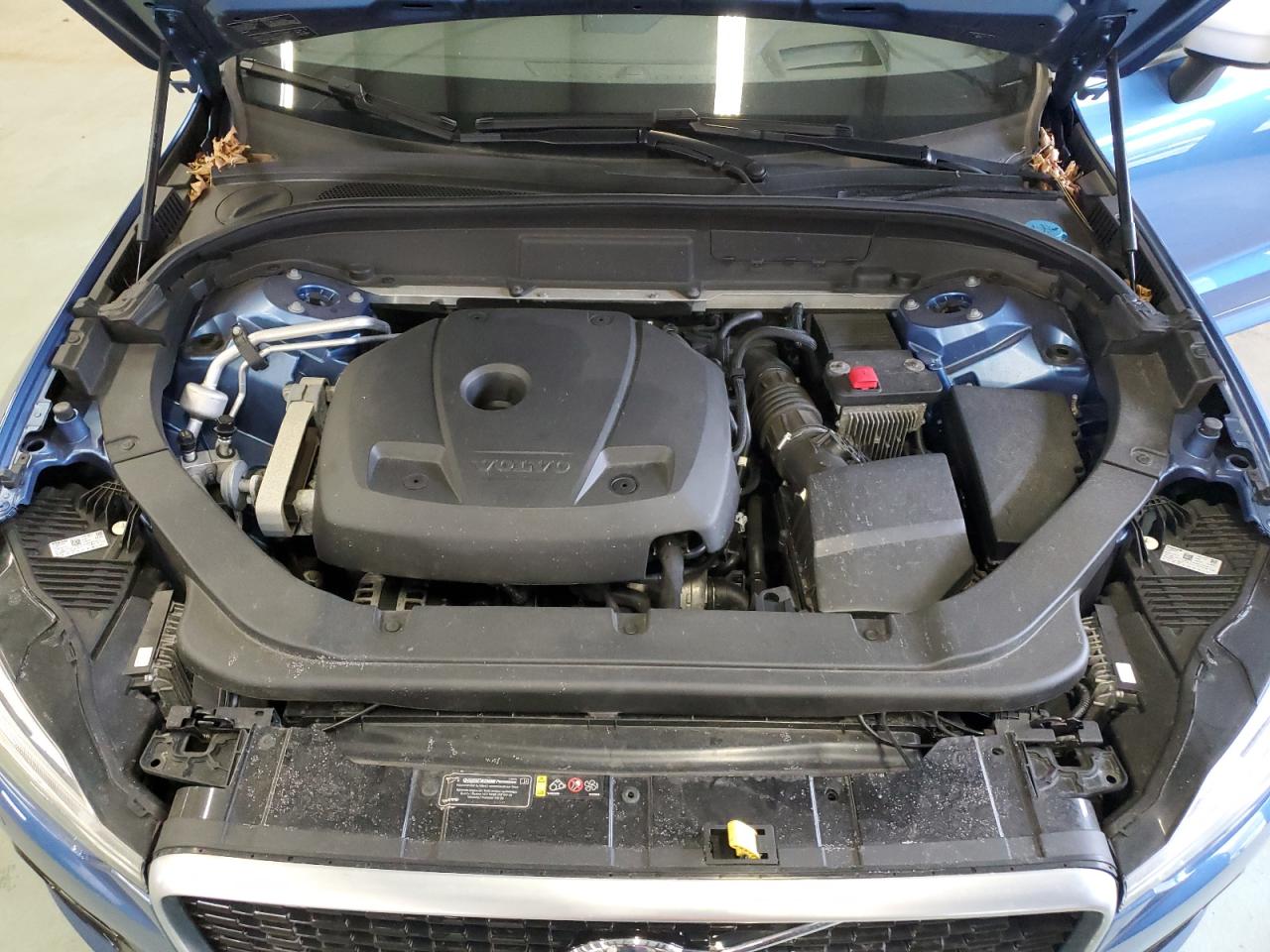 VOLVO XC60 T6 R-DESIGN