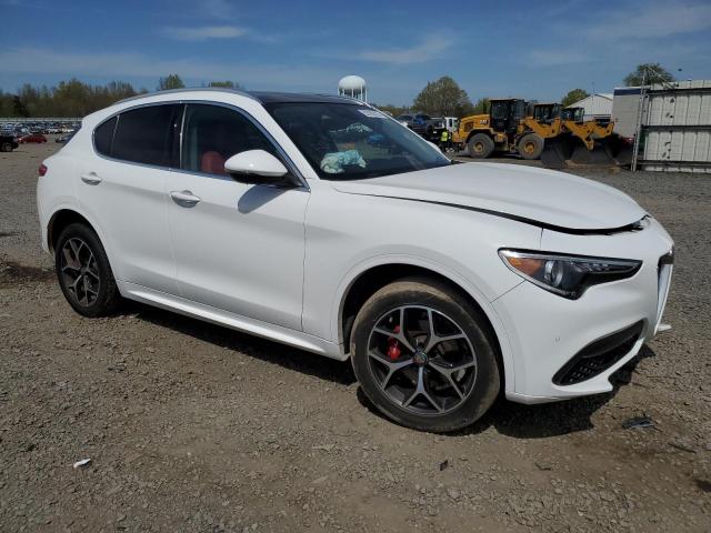 2021 ALFA ROMEO STELVIO TI ZASPAKBN1M7D17256