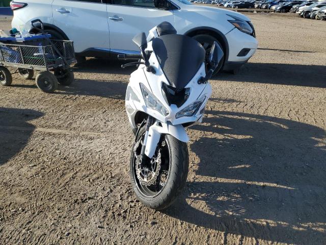 Salvage Kawasaki Zx-6r for Sale: Wrecked & Repairable