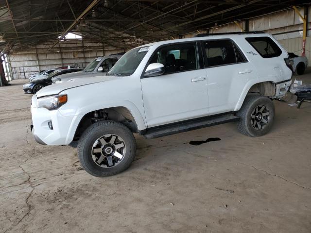 TOYOTA 4RUNNER SE