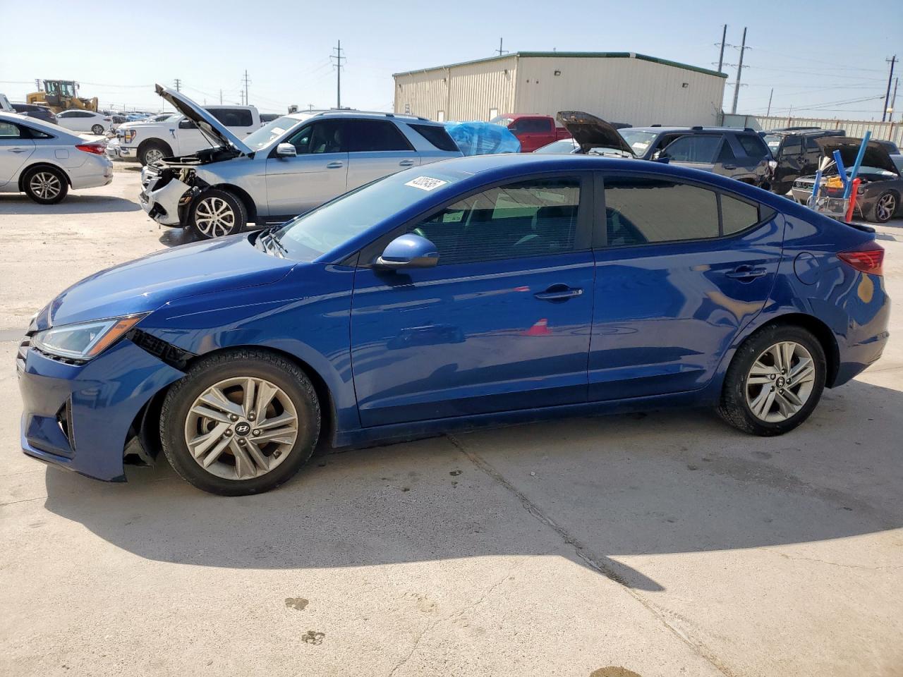 HYUNDAI ELANTRA SEL