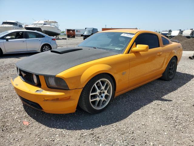FORD MUSTANG GT