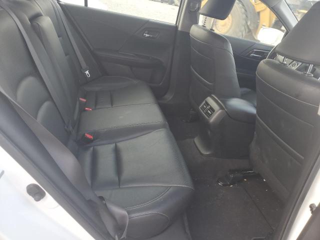 2017 HONDA ACCORD TOU JHMCR6F7XHC015513