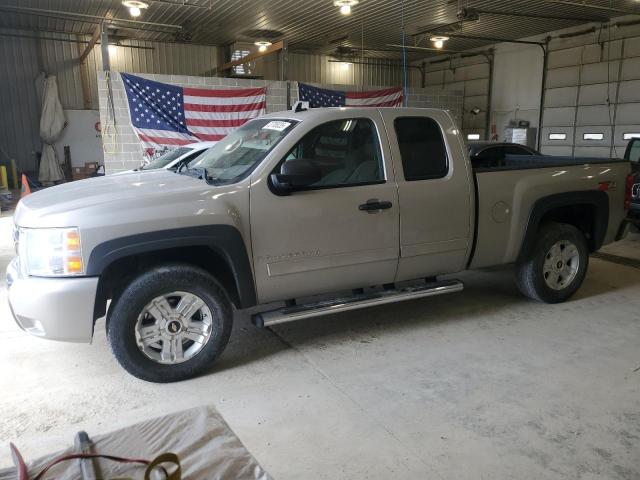 CHEVROLET SILVERADO