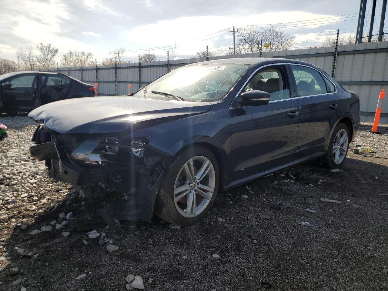 VOLKSWAGEN PASSAT SE