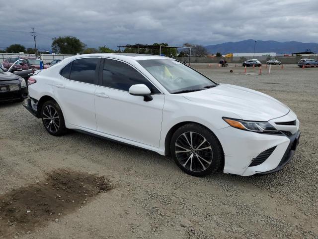 Vin: 4t1b11hk6ju666271, lot: 53753135, toyota camry l 20184