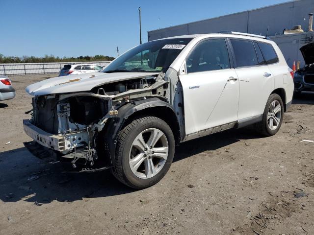 TOYOTA HIGHLANDER