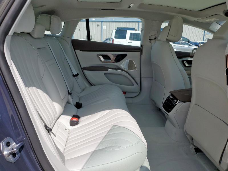 2022 MERCEDES-BENZ EQS SEDAN - W1KCG4EB8NA021793