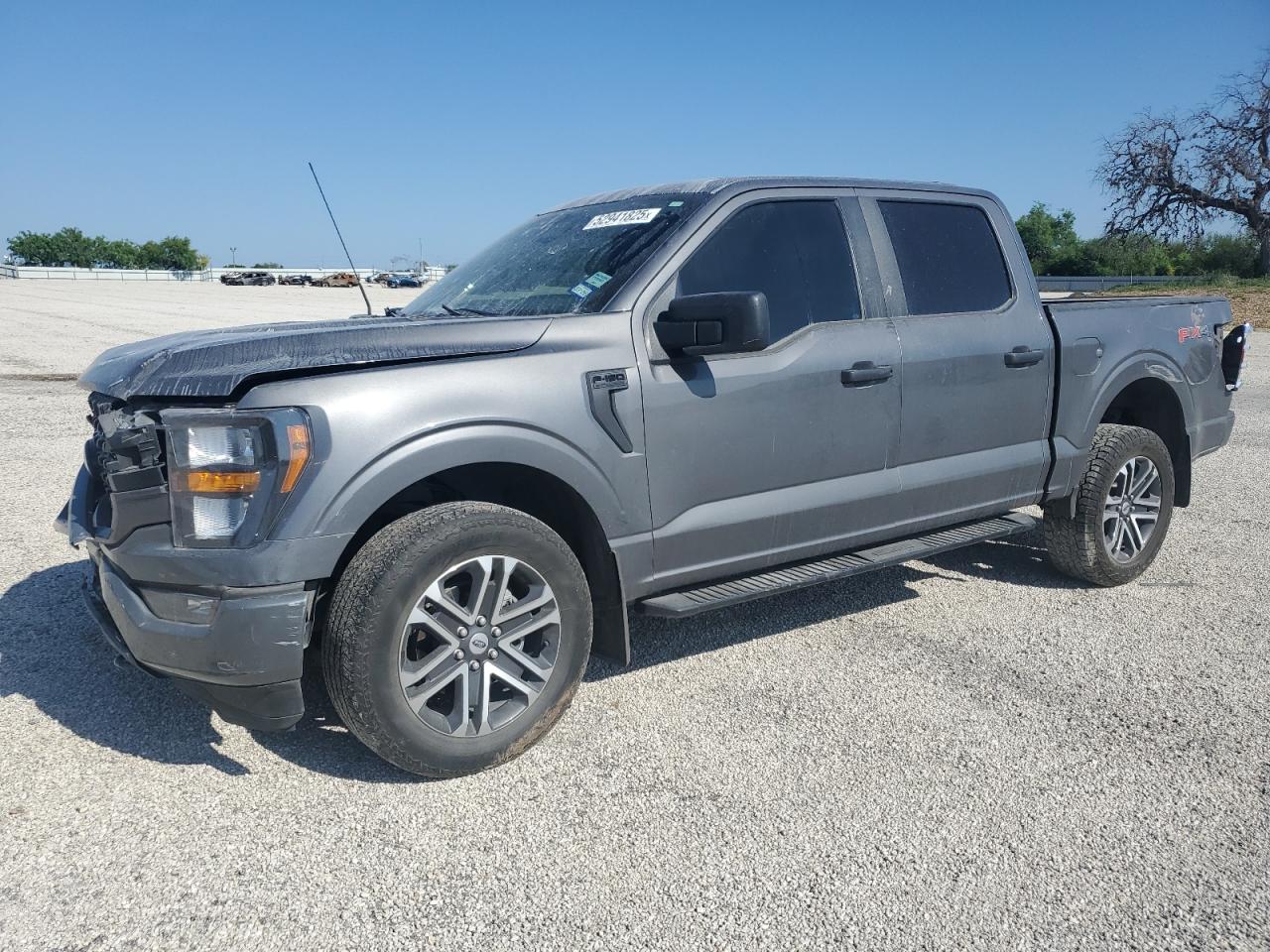 FORD F-150 SUPERCREW